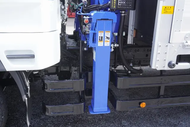 三菱 ファイター 2KG-FK62FZ(2WD)の写真26