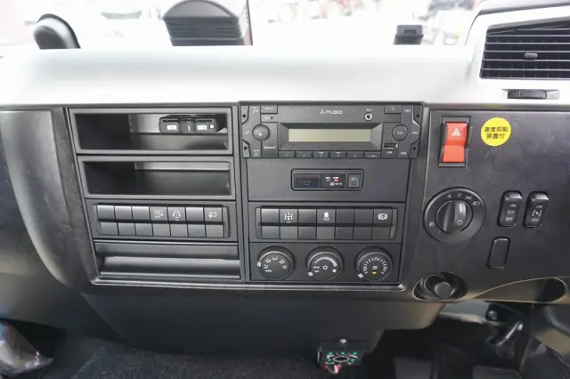 三菱 ファイター 2KG-FK62FZ(2WD)の写真36
