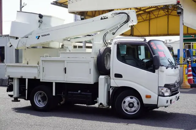 日野 デュトロ TPG-XZU600X(2WD)の写真6