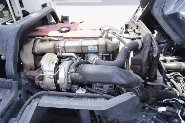 日野 デュトロ TPG-XZU600X(2WD)の写真15