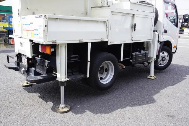 日野 デュトロ TPG-XZU600X(2WD)の写真31