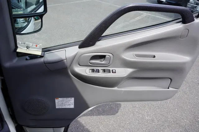 日野 デュトロ TPG-XZU600X(2WD)の写真40