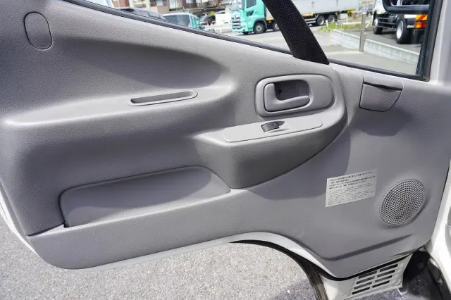 日野 デュトロ TPG-XZU600X(2WD)の写真45