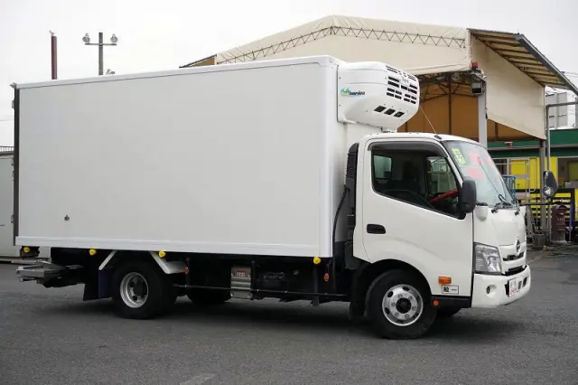 日野 デュトロ 2RG-XZU712M(2WD)の写真6