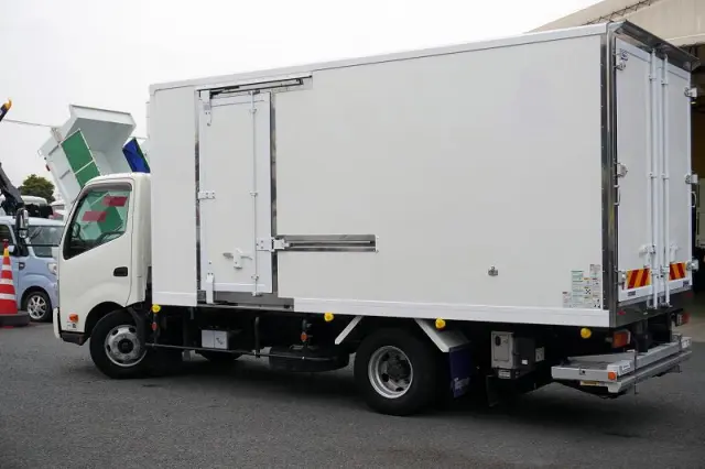 日野 デュトロ 2RG-XZU712M(2WD)の写真7