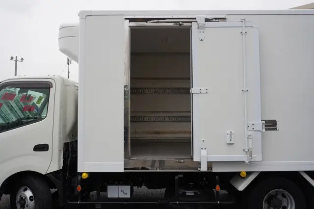 日野 デュトロ 2RG-XZU712M(2WD)の写真18