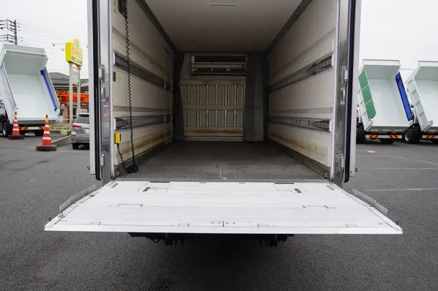 日野 デュトロ 2RG-XZU712M(2WD)の写真26