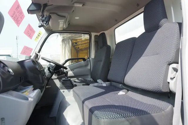 日野 デュトロ 2RG-XZU712M(2WD)の写真44