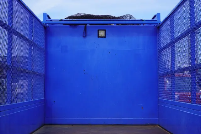 いすゞ エルフ TRG-NMR85R(2WD)の写真21