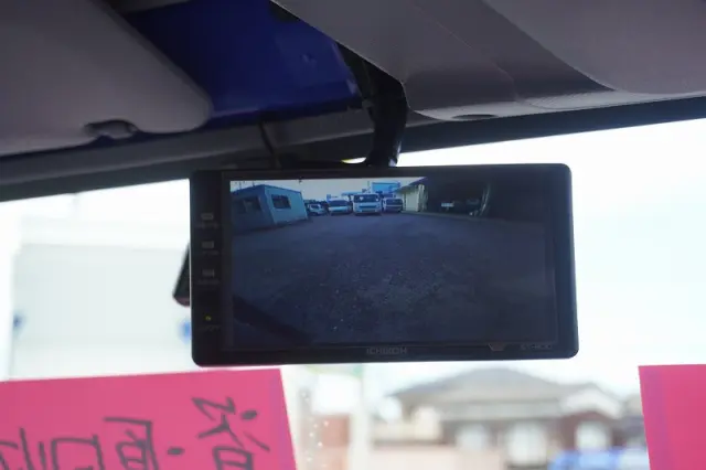 いすゞ エルフ TRG-NMR85R(2WD)の写真30