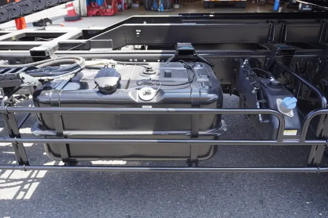 三菱 キャンター 2KG-FK62FZ(2WD)の写真13