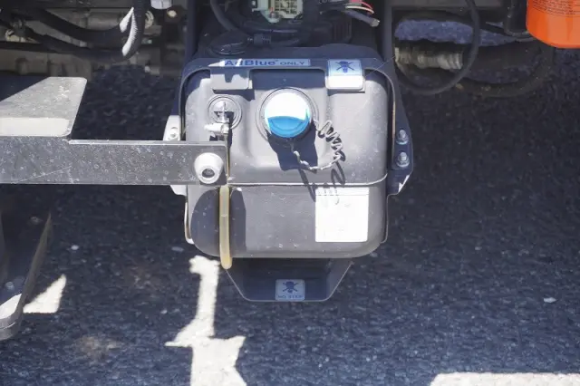 三菱 キャンター TPG-FEA50(2WD)の写真17