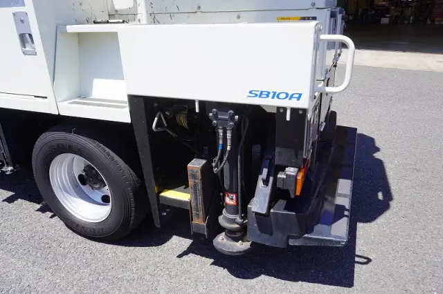 三菱 キャンター TPG-FEA50(2WD)の写真20