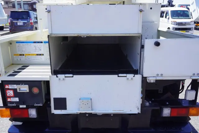 三菱 キャンター TPG-FEA50(2WD)の写真22