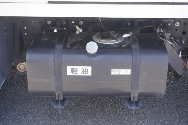 三菱 キャンター TPG-FEA50(2WD)の写真27
