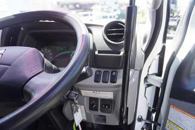 三菱 キャンター TPG-FEA50(2WD)の写真43