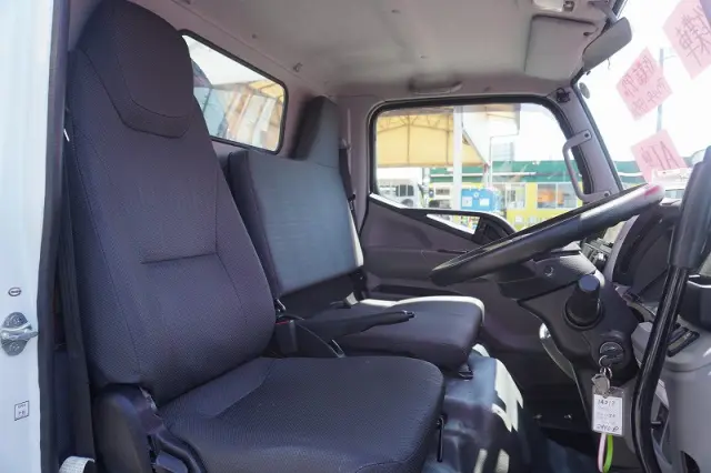 三菱 キャンター TPG-FEA50(2WD)の写真45