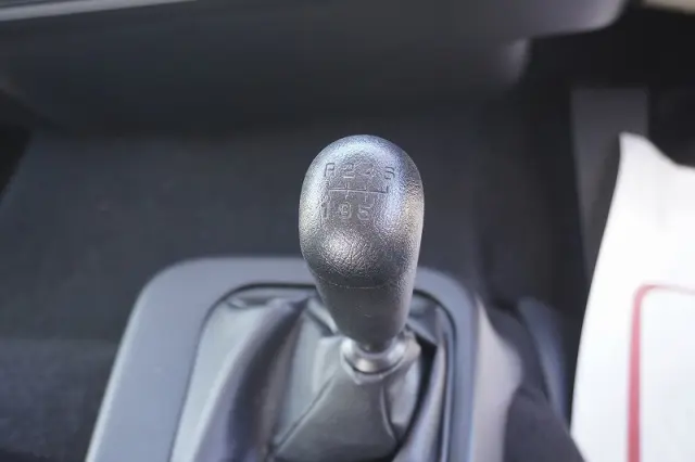 三菱 ファイター 2KG-FK62FZ(2WD)の写真37