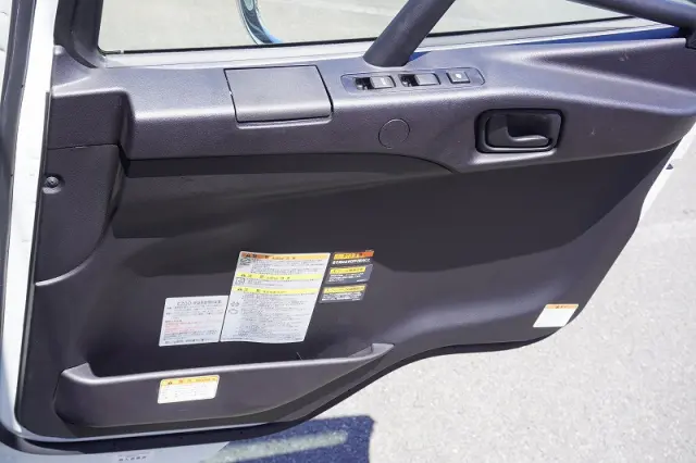 三菱 ファイター 2KG-FK62FZ(2WD)の写真41