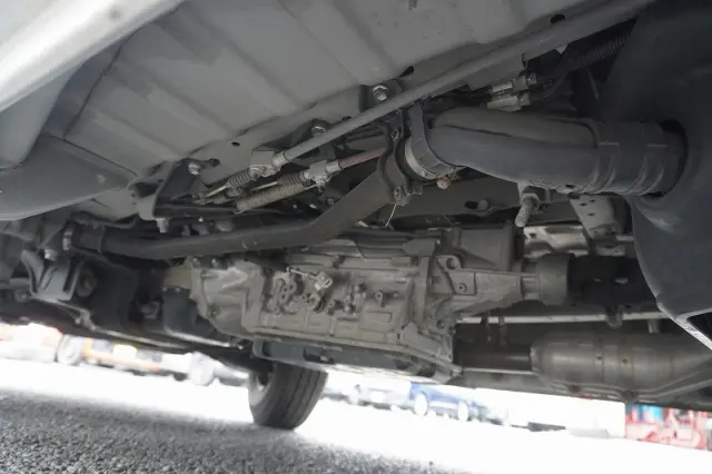 トヨタ ハイエースバン CBF-TRH200V(2WD)の写真13