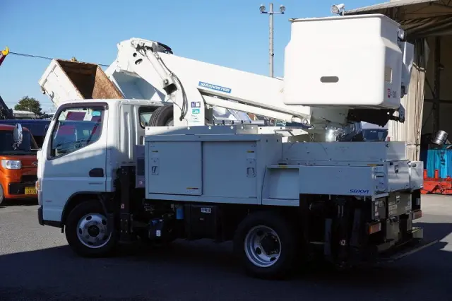 三菱 キャンター TPG-FEA50(2WD)の写真7