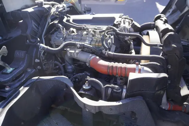 三菱 キャンター TPG-FEA50(2WD)の写真15