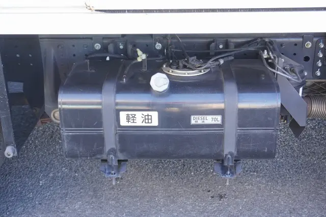 三菱 キャンター TPG-FEA50(2WD)の写真26