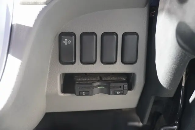 三菱 キャンター TPG-FEA50(2WD)の写真40