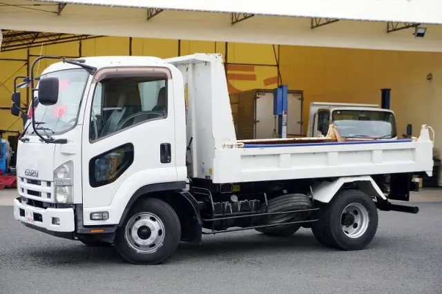 いすゞ フォワード SKG-FRR90S1(2WD)の写真1