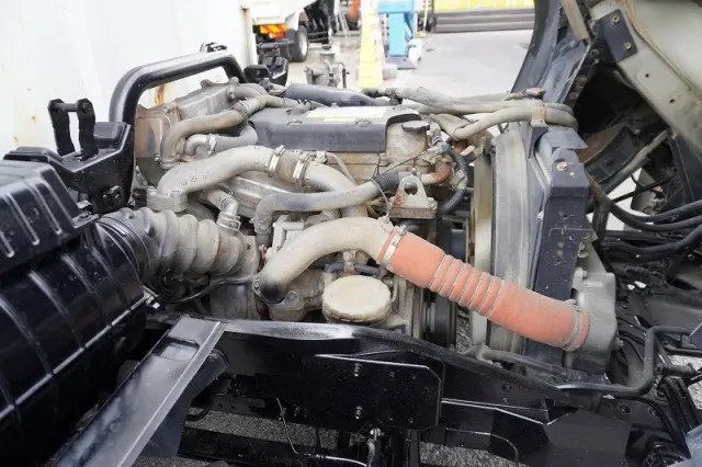 いすゞ フォワード SKG-FRR90S1(2WD)の写真15