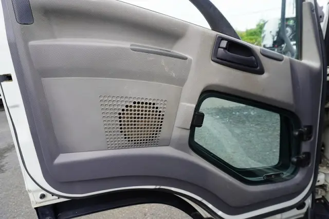 いすゞ フォワード SKG-FRR90S1(2WD)の写真39