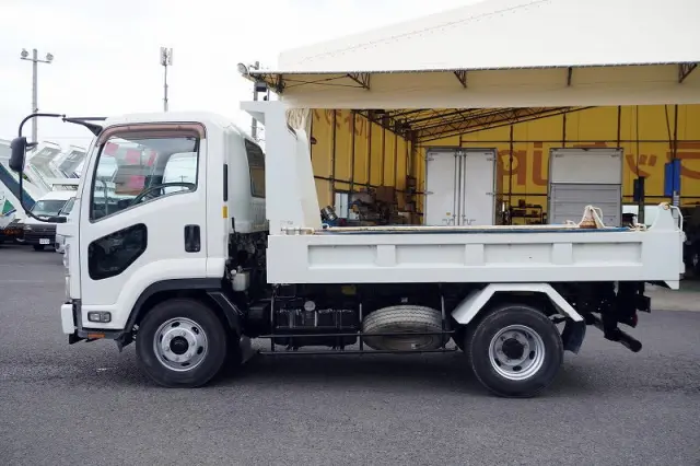 いすゞ フォワード SKG-FRR90S1(2WD)の写真3