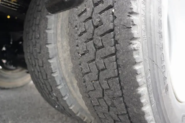 いすゞ フォワード SKG-FRR90S1(2WD)の写真10