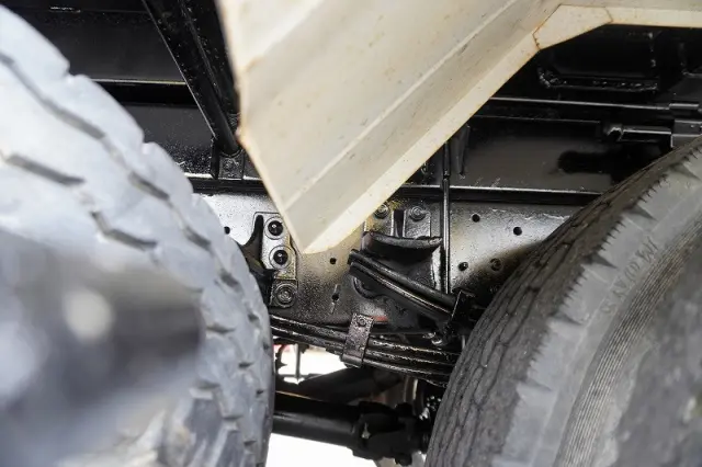 いすゞ フォワード SKG-FRR90S1(2WD)の写真11