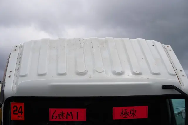 いすゞ フォワード SKG-FRR90S1(2WD)の写真16