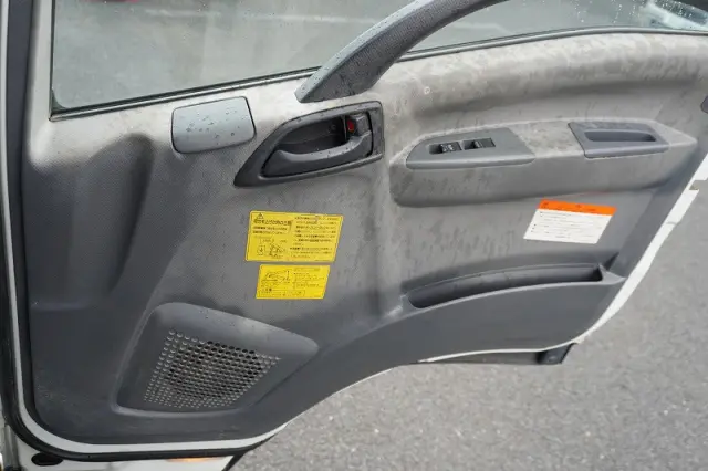 いすゞ フォワード SKG-FRR90S1(2WD)の写真33