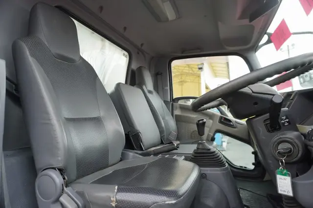 いすゞ フォワード SKG-FRR90S1(2WD)の写真34