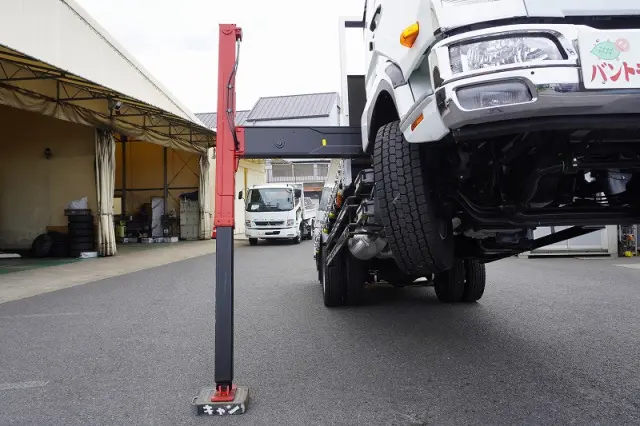 三菱 ファイター 2KG-FK62FZ(2WD)の写真15