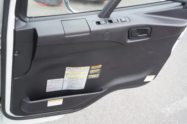 三菱 ファイター 2KG-FK62FZ(2WD)の写真34