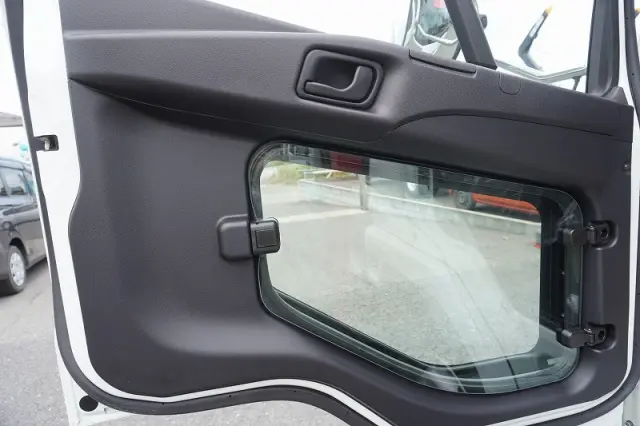 三菱 ファイター 2KG-FK62FZ(2WD)の写真37