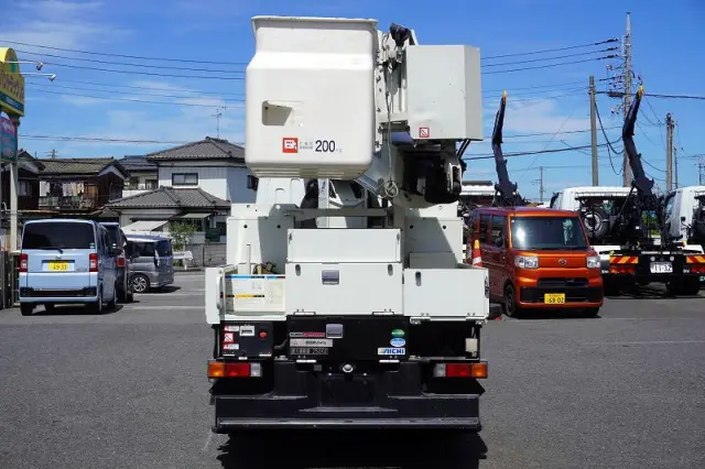 三菱 キャンター TPG-FEA50(2WD)の写真4