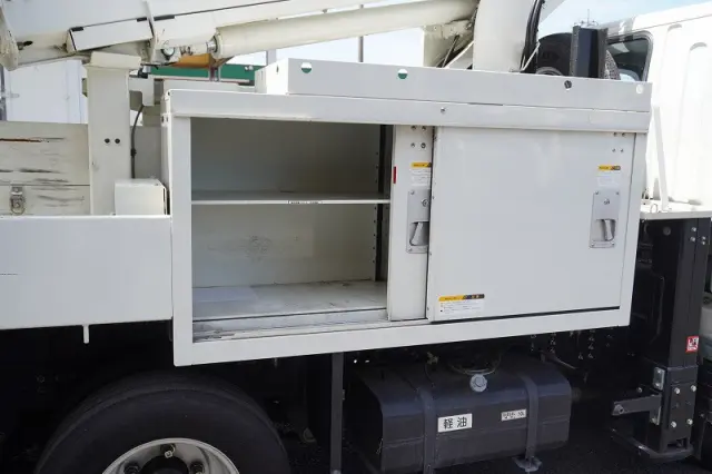 三菱 キャンター TPG-FEA50(2WD)の写真24