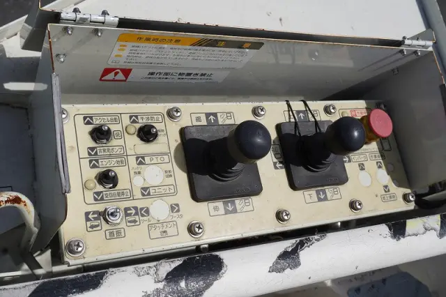 三菱 キャンター TPG-FEA50(2WD)の写真30