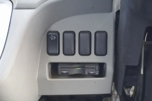 三菱 キャンター TPG-FEA50(2WD)の写真40