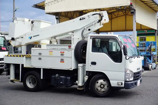 いすゞ エルフ TPG-NKR85AN(2WD)の写真6