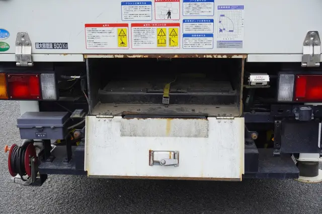 いすゞ エルフ TPG-NKR85AN(2WD)の写真19