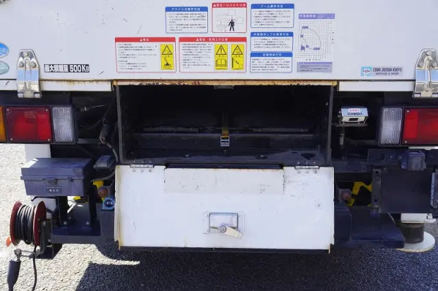 いすゞ エルフ TPG-NKR85AN(2WD)の写真19