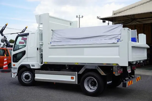 三菱 ファイター 2KG-FK62FZ(2WD)の写真7
