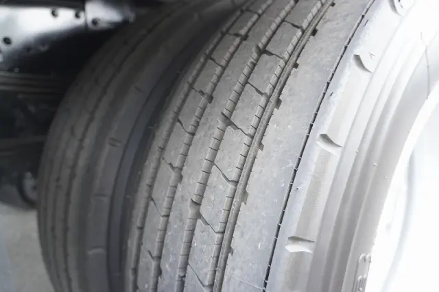 三菱 ファイター 2KG-FK62FZ(2WD)の写真10