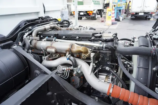 三菱 ファイター 2KG-FK62FZ(2WD)の写真15